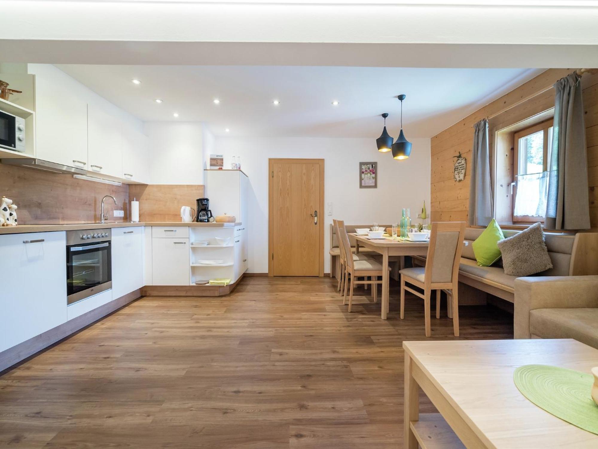 Cozy Feel Good Holiday Apartment In Leogang Esterno foto